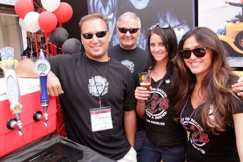 R_B_BeerFest_2011 020
