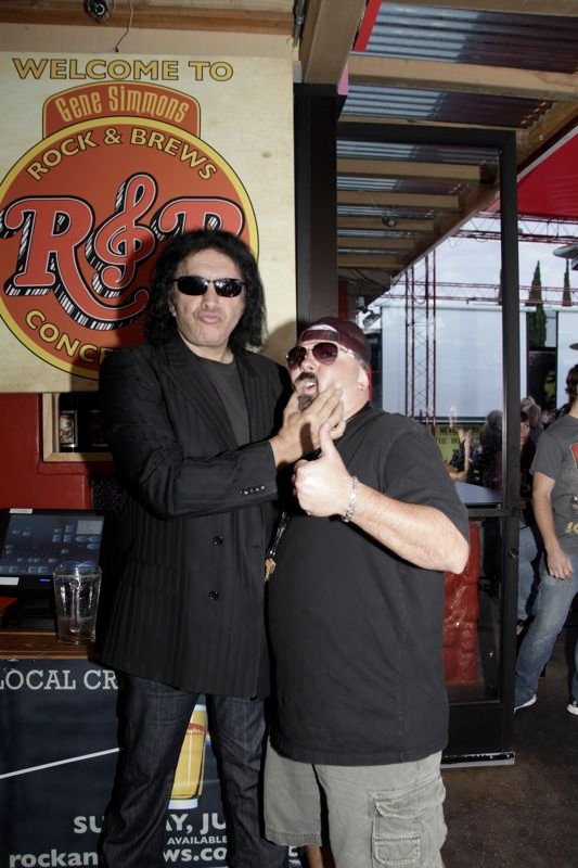 rock and brews-gene simmons 098