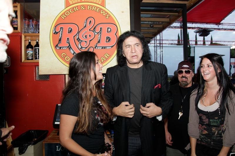 rock and brews-gene simmons 093