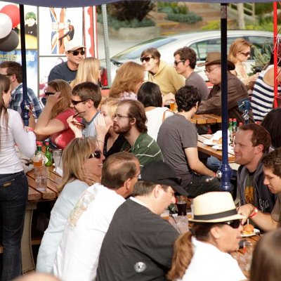 R_B_BeerFest_2011 045